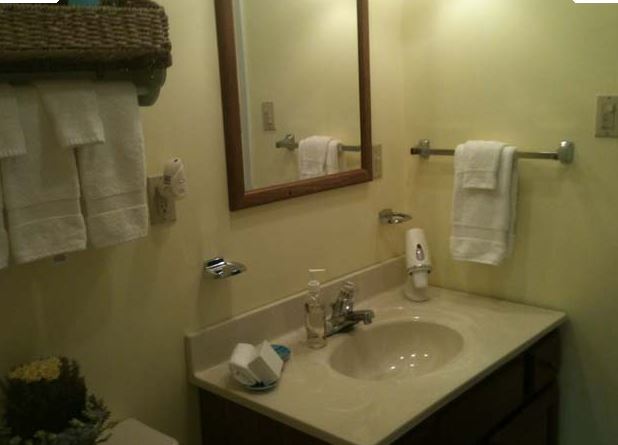 Ad# 972 lake house for rent on LakeHouseVacations.com