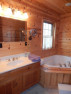 Lakehouse Vacation Rental - Lake Homes for rent on LakeHouseVacations.com, Lake property, Lake House Lake House Eagles Landing On Norris Lake In Lone Mountain Shores , Master Bath also with stand up shower, on Norris Lake in Tennessee - Lakehouse Vacation Rental - Lake Home for rent on LakeHouseVacations.com