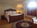 Lakehouse Vacation Rental - Lake Homes for rent on LakeHouseVacations.com, Lake property, Lake House Lake House Norris Lake New Tazewell, Tn - Vista Lael Lodge, Master Bedroom, on Norris Lake in Tennessee - Lakehouse Vacation Rental - Lake Home for rent on LakeHouseVacations.com