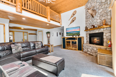 Lake House LUXURY 2500 sqft cabin, HOT TUB, GAMEROOM! EV CHARGER! Close to LAKE & SLOPES, , on Big Bear Lake in California - Lakehouse Vacation Rental - Lake Home for rent on LakeHouseVacations.com