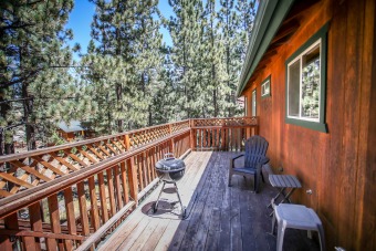 Lake House 5 STAR CABIN! PRIVATE Hot Tub. Game room! Close VILLAGE, SLOPES, LAKE, , on Big Bear Lake in California - Lakehouse Vacation Rental - Lake Home for rent on LakeHouseVacations.com
