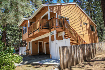 Lake House WALK to the LAKE & PARK! Tree Top Views! ADORABLE CABIN! Super Cute!, , on Big Bear Lake in California - Lakehouse Vacation Rental - Lake Home for rent on LakeHouseVacations.com