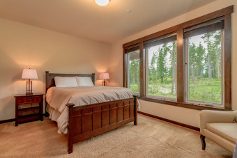 Lake House Walk to the Winery! On the Golf Course in Suncadia! Hot Tub Up to 33% Off!!, , on Lake Cle Elum in Washington - Lakehouse Vacation Rental - Lake Home for rent on LakeHouseVacations.com