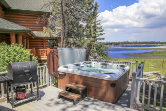 Lake House Private HOT TUB. LAKEVIEW, walk to Marina, Gameroom, , on Big Bear Lake in California - Lakehouse Vacation Rental - Lake Home for rent on LakeHouseVacations.com