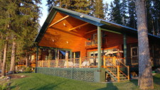 Lakehouse Vacation Rental - Lake Homes for rent on LakeHouseVacations.com, Lake property, Lake House Lake House Mcgregor Lake Guest Ranch On 2.5 Acres With 175' Of Frontage, , on Mcgregor Lake in Montana - Lakehouse Vacation Rental - Lake Home for rent on LakeHouseVacations.com