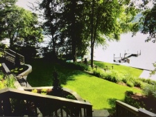  Ad# 12253 lake house for rent on LakeHouseVacations.com, lakehouse, lake home rental, lakehome for rent, vacation, holiday, lodging, lake