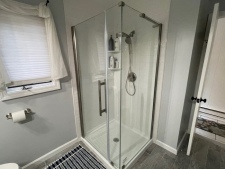  Ad# 12253 lake house for rent on LakeHouseVacations.com, lakehouse, lake home rental, lakehome for rent, vacation, holiday, lodging, lake