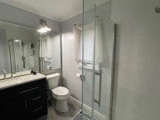  Ad# 12253 lake house for rent on LakeHouseVacations.com, lakehouse, lake home rental, lakehome for rent, vacation, holiday, lodging, lake