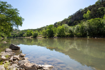 Lake House Upscale Guadalupe Riverfront! Gated, pool, direct river access!, , on Guadalupe River - Comal County in Texas - Lakehouse Vacation Rental - Lake Home for rent on LakeHouseVacations.com