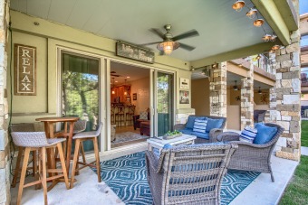 Lake House Upscale Guadalupe Riverfront! Gated, pool, direct river access!, , on Guadalupe River - Comal County in Texas - Lakehouse Vacation Rental - Lake Home for rent on LakeHouseVacations.com