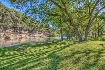 Lake House Upscale Guadalupe Riverfront! Gated, pool, direct river access!, , on Guadalupe River - Comal County in Texas - Lakehouse Vacation Rental - Lake Home for rent on LakeHouseVacations.com