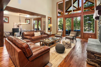 Lake House Private Suncadia Retreat! Awesome Game Room Hot Tub Pet Friendly, , on Lake Cle Elum in Washington - Lakehouse Vacation Rental - Lake Home for rent on LakeHouseVacations.com