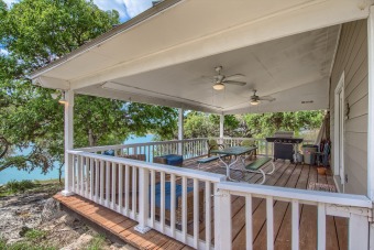 Lake House Beautiful Cottage on Canyon Lake that sleeps 6! Over 400 feet of waterfront!, , on Canyon Lake in Texas - Lakehouse Vacation Rental - Lake Home for rent on LakeHouseVacations.com