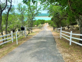 Lake House Beautiful Cottage on Canyon Lake that sleeps 6! Over 400 feet of waterfront!, , on Canyon Lake in Texas - Lakehouse Vacation Rental - Lake Home for rent on LakeHouseVacations.com