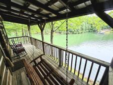  Ad# 1324 lake house for rent on LakeHouseVacations.com, lakehouse, lake home rental, lakehome for rent, vacation, holiday, lodging, lake