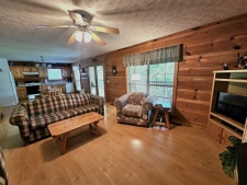  Ad# 1333 lake house for rent on LakeHouseVacations.com, lakehouse, lake home rental, lakehome for rent, vacation, holiday, lodging, lake