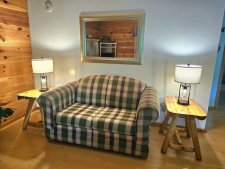  Ad# 1333 lake house for rent on LakeHouseVacations.com, lakehouse, lake home rental, lakehome for rent, vacation, holiday, lodging, lake