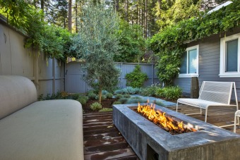 Lake House RiverOasis3 for 2! Private, Modern Retreat! Hot Tub! Pool!by Armstrong Woods, , on Russian River in California - Lakehouse Vacation Rental - Lake Home for rent on LakeHouseVacations.com