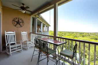 Lake House Upscale in Historic Gruene, TX! Walk to shops, dining and Gruene Hall!, , on Guadalupe River - Comal County in Texas - Lakehouse Vacation Rental - Lake Home for rent on LakeHouseVacations.com