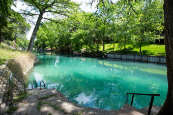 Lake House Beautiful condo with direct access to the Comal River! Pool, Hot Tub!, , on Guadalupe River - New Braunfels in Texas - Lakehouse Vacation Rental - Lake Home for rent on LakeHouseVacations.com