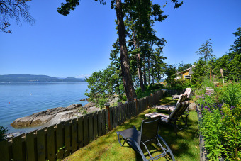 Lake House Victoria Area Deep Cove Ocean Front 5 Bedroom Private Vacation Home, , on Saanich Outlet / Patricia Bay in British Columbia - Lakehouse Vacation Rental - Lake Home for rent on LakeHouseVacations.com