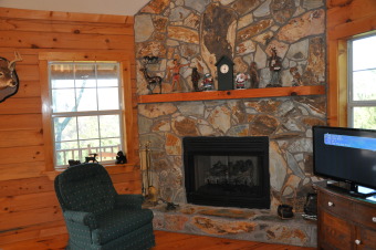 Lake House Making Memories for Nature s Connection Experience. Dog Friendly & HT , , on Lake Nottely in Georgia - Lakehouse Vacation Rental - Lake Home for rent on LakeHouseVacations.com