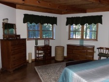 Lake House Bluestone Beauty, , on Kerr Lake / Buggs Island in Virginia - Lakehouse Vacation Rental - Lake Home for rent on LakeHouseVacations.com