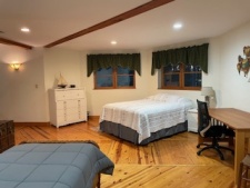 Lake House Bluestone Beauty, Upper level loft area., on Kerr Lake / Buggs Island in Virginia - Lakehouse Vacation Rental - Lake Home for rent on LakeHouseVacations.com