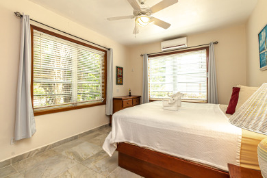 Lake House San Pedro's Hidden Treasure. Walk to Town. Beach, Pool, 18+, , on name in Belize District - Lakehouse Vacation Rental - Lake Home for rent on LakeHouseVacations.com