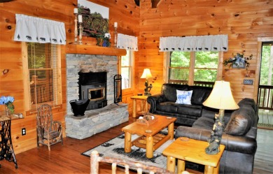  Ad# 14216 lake house for rent on LakeHouseVacations.com, lakehouse, lake home rental, lakehome for rent, vacation, holiday, lodging, lake