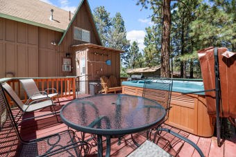 Lake House FREE 3rd Nght! Hot Tub! Close to FOREST, slopes. 10 minutes drive to Lake., , on Big Bear Lake in California - Lakehouse Vacation Rental - Lake Home for rent on LakeHouseVacations.com
