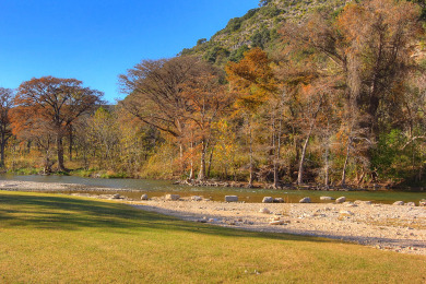 Lake House Gated community with a private beach! Guadalupe Riverfrront!! Cliff View #16 , , on Guadalupe River - Comal County in Texas - Lakehouse Vacation Rental - Lake Home for rent on LakeHouseVacations.com