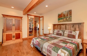 Lake House Fantastic Big Home Value! Water Views Hot Tub Game Room Pet Friendly!, , on Lake Cle Elum in Washington - Lakehouse Vacation Rental - Lake Home for rent on LakeHouseVacations.com