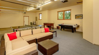 Lake House Fantastic Big Home Value! Water Views Hot Tub Game Room Pet Friendly!, , on Lake Cle Elum in Washington - Lakehouse Vacation Rental - Lake Home for rent on LakeHouseVacations.com