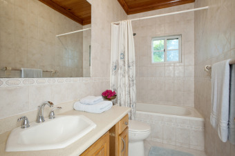 Lake House Lovely Compound w Pool, Block to Saunders Beach, Free Golf Round Ocean Club, , on  in Fresh Creek - Lakehouse Vacation Rental - Lake Home for rent on LakeHouseVacations.com