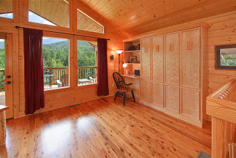 Lake House Beautiful Views from this 1 Bedroom Luxury Cabin!, , on Webb Creek - Sevier County in Tennessee - Lakehouse Vacation Rental - Lake Home for rent on LakeHouseVacations.com