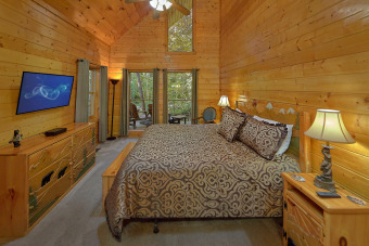 Lake House Cabin on the Creek! 4 Bedroom Luxury Cabin with outdoor fireplace!, , on Webb Creek - Sevier County in Tennessee - Lakehouse Vacation Rental - Lake Home for rent on LakeHouseVacations.com