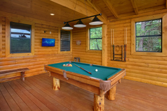 Lake House Romantic Cabin, Amazing View, Fire pit and outdoor Living Room. Free WIFI, , on Powdermilk Creek - Gatlinburg in Tennessee - Lakehouse Vacation Rental - Lake Home for rent on LakeHouseVacations.com