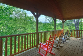 Lake House 4 Bedroom Cabin with Screened in Porch and Outdoor Fireplace!, , on Powdermilk Creek - Gatlinburg in Tennessee - Lakehouse Vacation Rental - Lake Home for rent on LakeHouseVacations.com