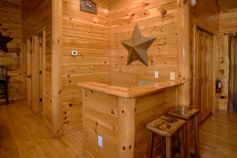 Lake House 4 Bedroom Cabin with Screened in Porch and Outdoor Fireplace!, , on Powdermilk Creek - Gatlinburg in Tennessee - Lakehouse Vacation Rental - Lake Home for rent on LakeHouseVacations.com
