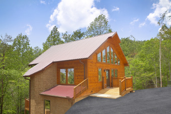 Lake House Luxury 2 Bedroom Gatlinburg Cabin with 18 foot Rain Shower!, , on Powdermilk Creek - Gatlinburg in Tennessee - Lakehouse Vacation Rental - Lake Home for rent on LakeHouseVacations.com