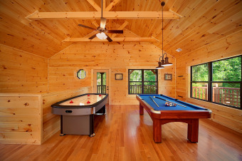 Lake House 5 bedroom Luxury Cabin with Home Theater Room, Pool Table and Air Hockey, , on Powdermilk Creek - Gatlinburg in Tennessee - Lakehouse Vacation Rental - Lake Home for rent on LakeHouseVacations.com