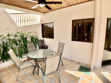  Ad# 15870 lake house for rent on LakeHouseVacations.com, lakehouse, lake home rental, lakehome for rent, vacation, holiday, lodging, lake