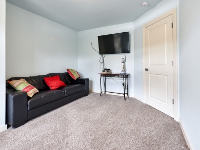 Lake House Book by Apr 30th, 10% off rental rate on stays May-Aug 2019 (excludes holiday, , on  in Oregon - Lakehouse Vacation Rental - Lake Home for rent on LakeHouseVacations.com