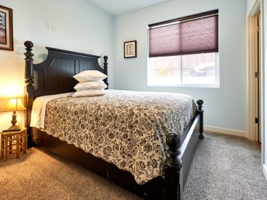 Lake House Book by Apr 30th, 10% off rental rate on stays May-Aug 2019 (excludes holiday, , on  in Oregon - Lakehouse Vacation Rental - Lake Home for rent on LakeHouseVacations.com