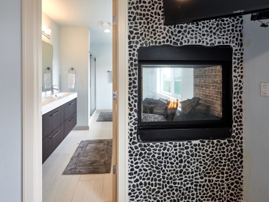 Lake House Book by Apr 30th, 10% off rental rate on stays May-Aug 2019 (excludes holiday, , on  in Oregon - Lakehouse Vacation Rental - Lake Home for rent on LakeHouseVacations.com