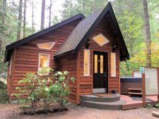 Lake House Cabins, Cottages, Condos, And Chalets Silver Lake, WA, , on Silver Lake in Washington - Lakehouse Vacation Rental - Lake Home for rent on LakeHouseVacations.com