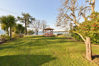  Ad# 17201 lake house for rent on LakeHouseVacations.com, lakehouse, lake home rental, lakehome for rent, vacation, holiday, lodging, lake