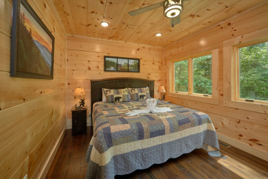  Ad# 17576 lake house for rent on LakeHouseVacations.com, lakehouse, lake home rental, lakehome for rent, vacation, holiday, lodging, lake