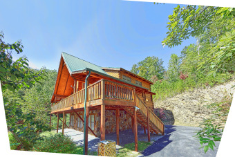 Lake House Secluded Luxury 3 Bedroom Just MInutes from downtown Gatlinburg, , on Caney Creek in Tennessee - Lakehouse Vacation Rental - Lake Home for rent on LakeHouseVacations.com